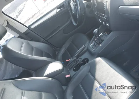 2017 Volkswagen Jetta 1.4T Se from USA, damaged, VIN 3VWDB7AJ6HM220325